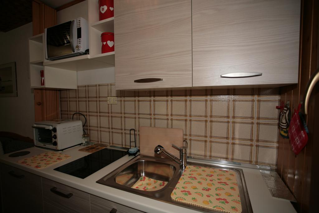 Appartamento Doleda Canazei Oda fotoğraf